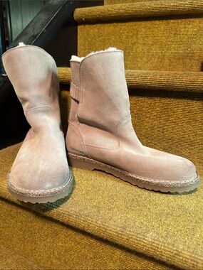 Women's Suede Shearling-Lined Ankle Boots - Light Taupe